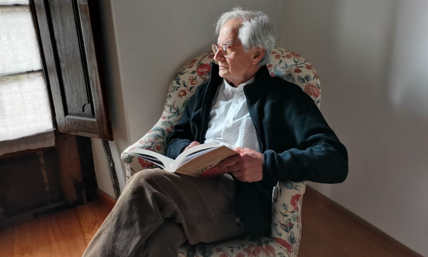 «Me limito a intentar desentrañar en cada momento el presente en el que vivo»
